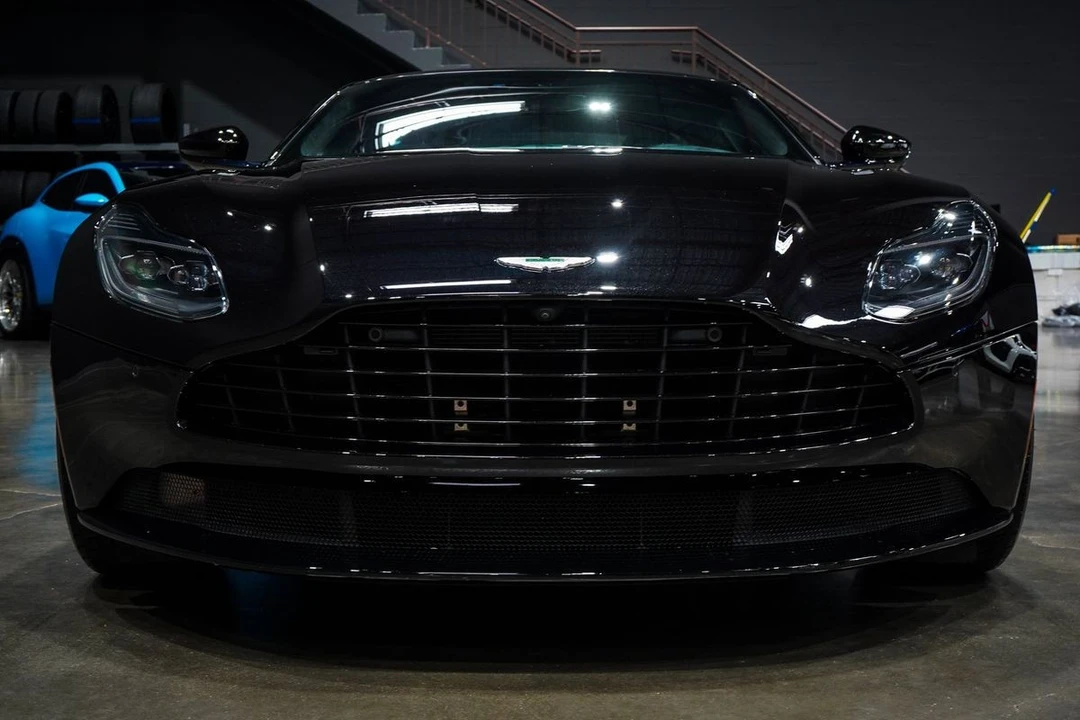 2020 Aston Martin DB11 - Image 9 of 31