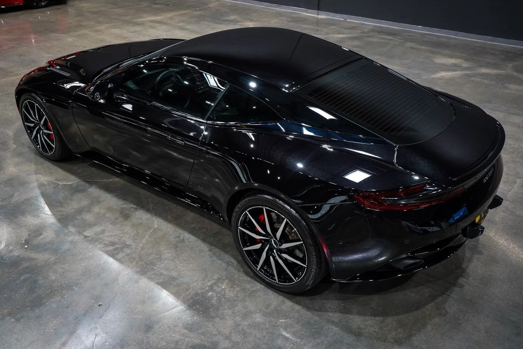 2020 Aston Martin DB11 - Image 16 of 31