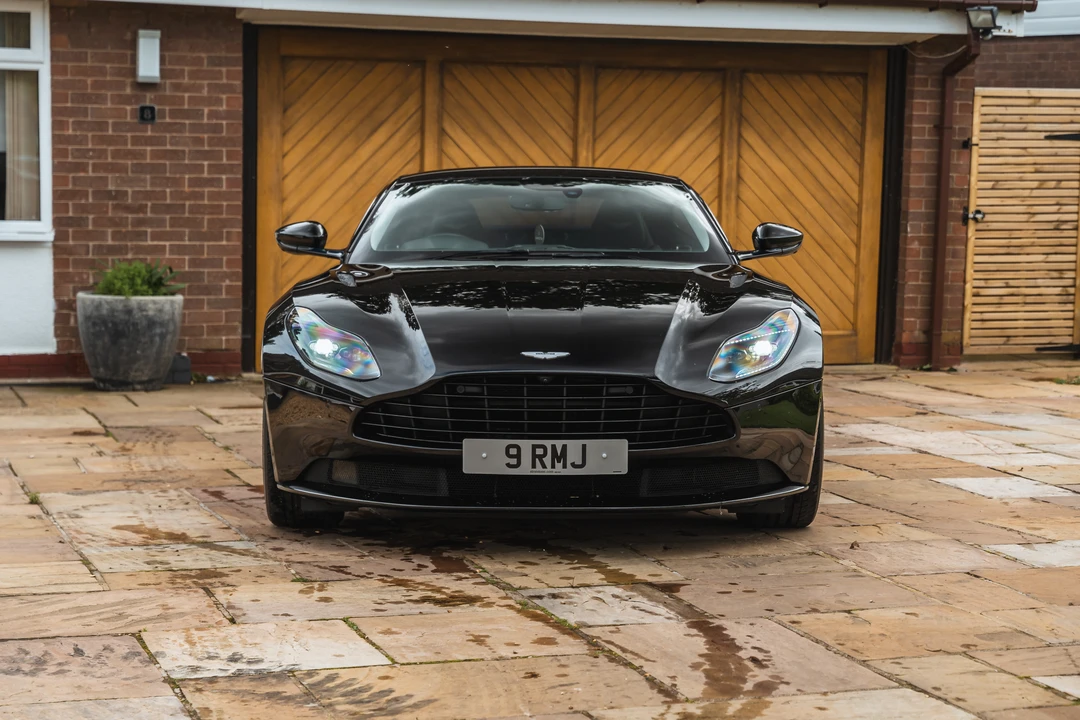 2020 Aston Martin DB11 - Image 11 of 31