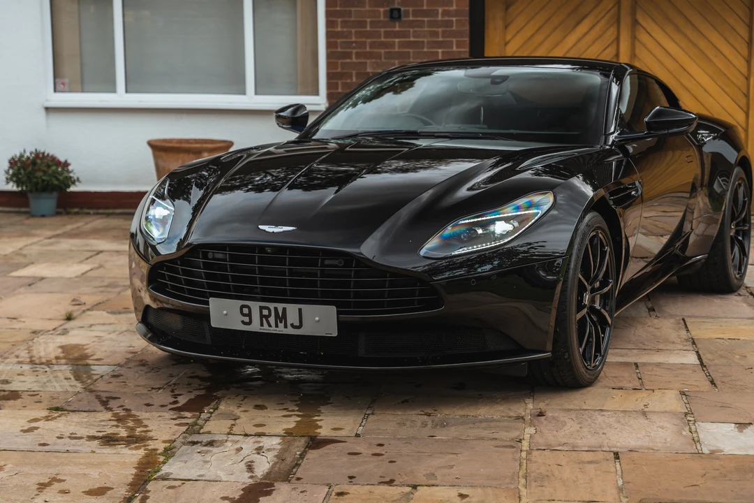 2020 Aston Martin DB11 - Image 21 of 31