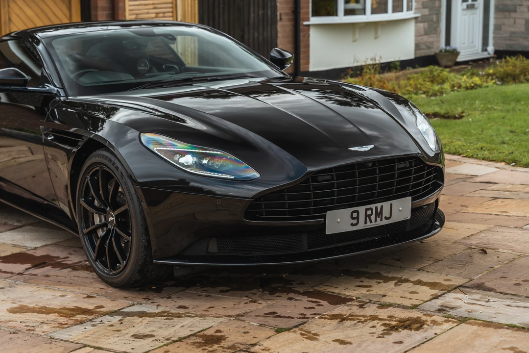 2020 Aston Martin DB11 - Image 22 of 31