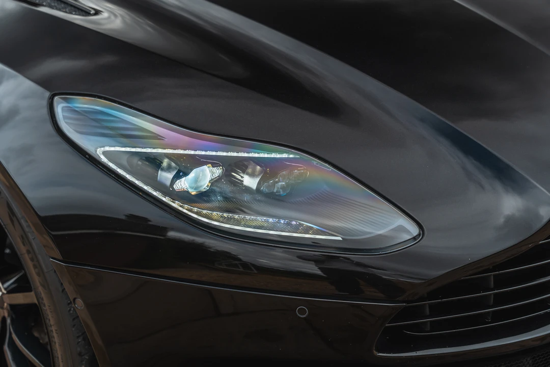 2020 Aston Martin DB11 - Image 25 of 31