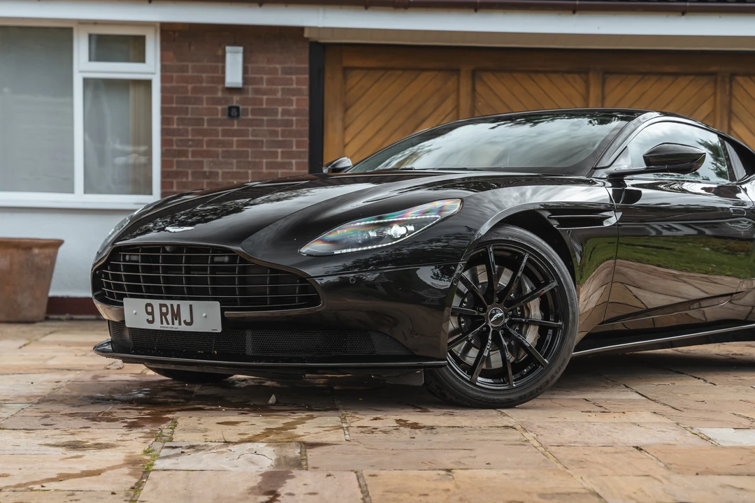 2020 Aston Martin DB11 - Image 30 of 31