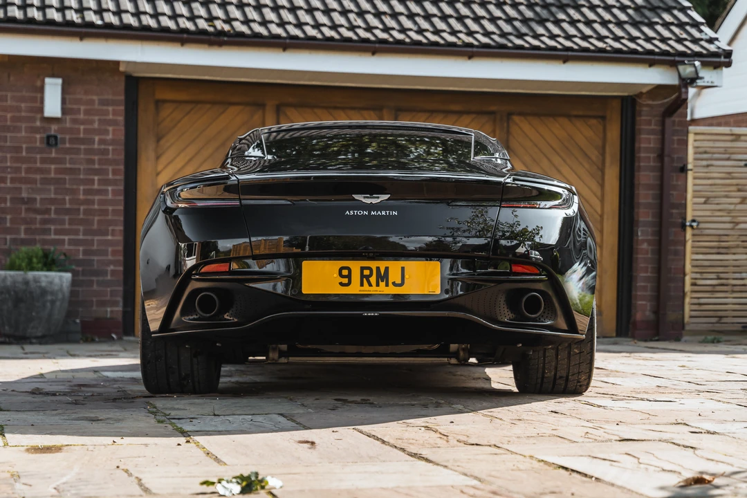 2020 Aston Martin DB11 - Image 7 of 31