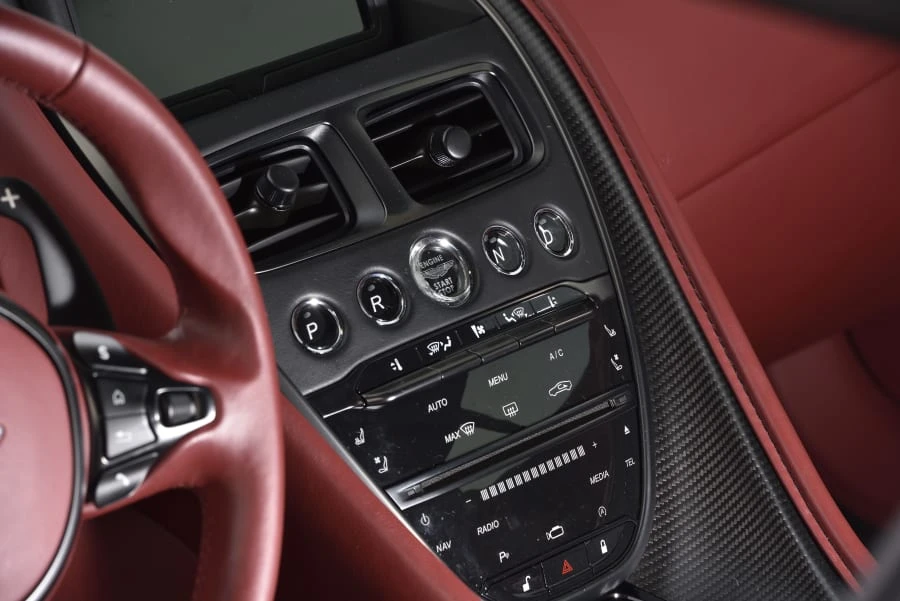 2020 Aston Martin DB11 - Image 29 of 31
