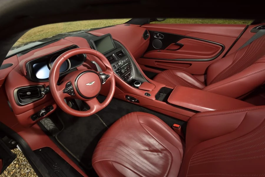 2020 Aston Martin DB11 - Image 27 of 31