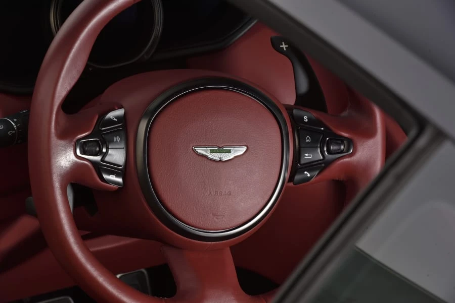 2020 Aston Martin DB11 - Image 24 of 31