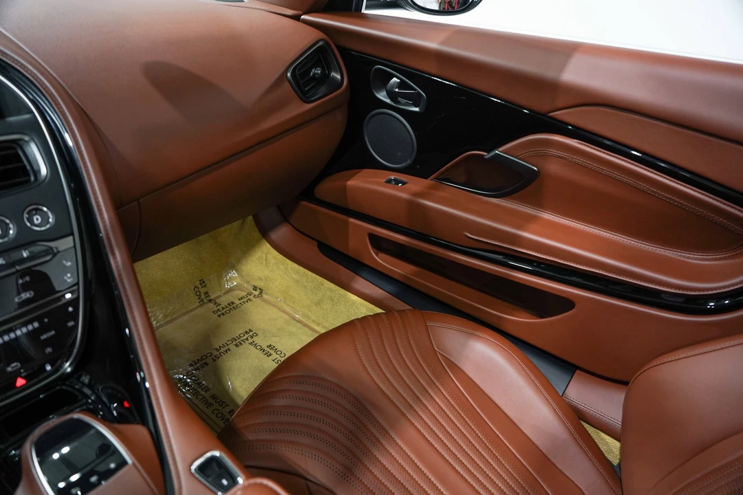2020 Aston Martin DB11 - Image 14 of 31