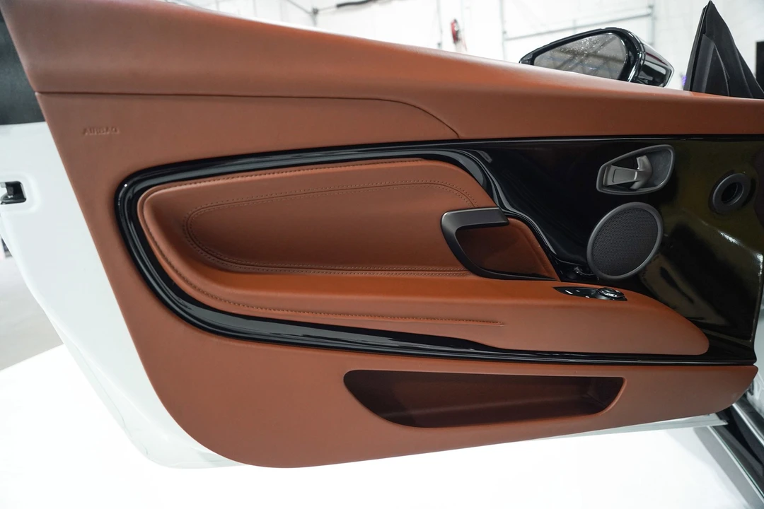 2020 Aston Martin DB11 - Image 21 of 31