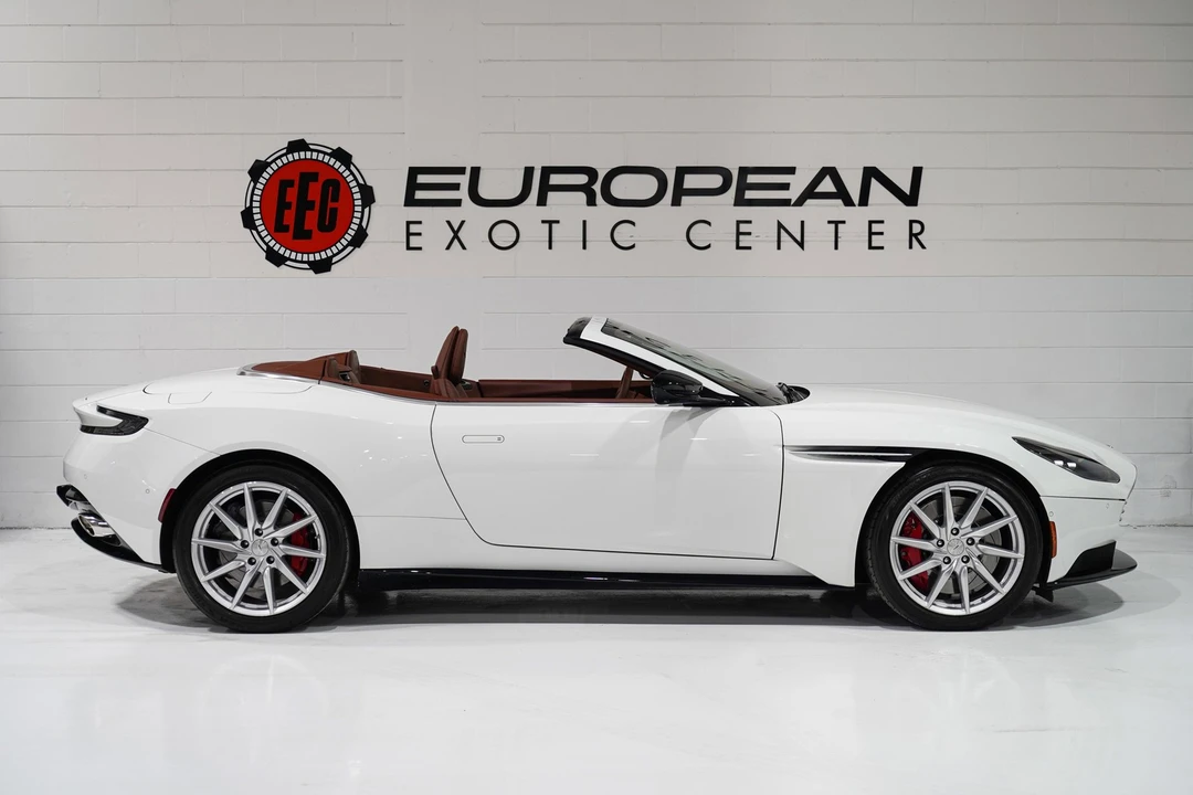 2020 Aston Martin DB11 - Image 6 of 31