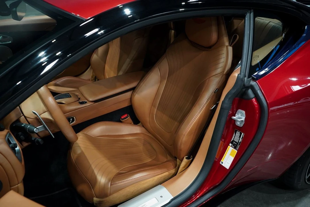 2020 Aston Martin DB11 V8 - Image 28 of 31