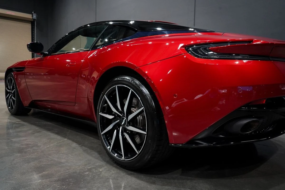 2020 Aston Martin DB11 V8 - Image 21 of 31