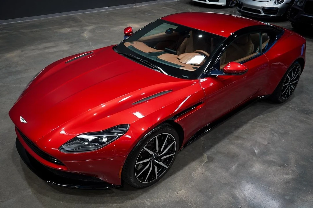 2020 Aston Martin DB11 V8 - Image 14 of 31