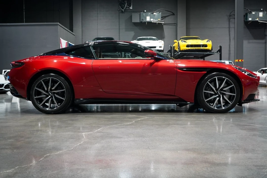 2020 Aston Martin DB11 V8 - Image 6 of 31