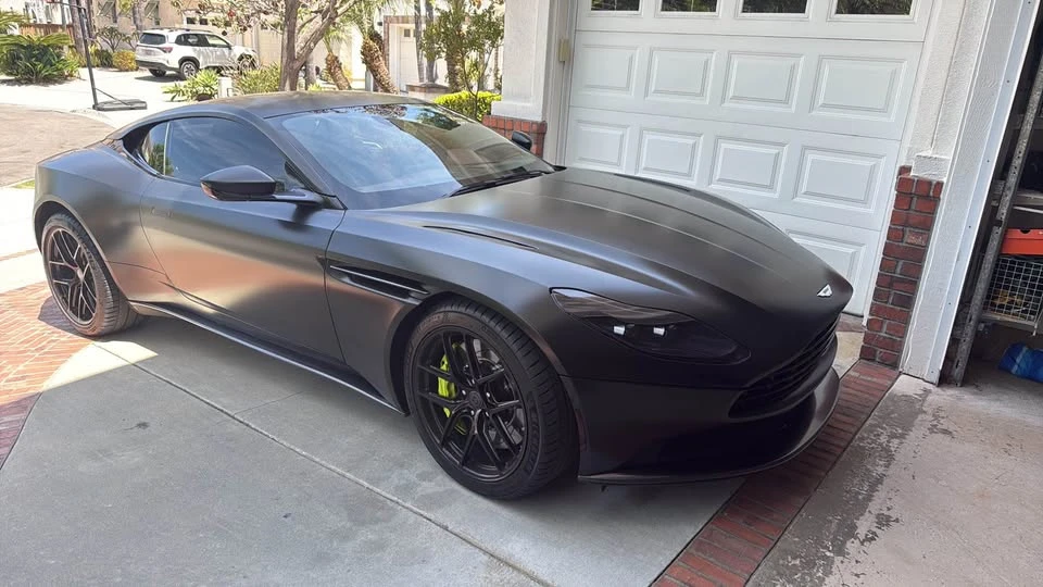 2020 Aston Martin DB11 V8 - Image 9 of 16