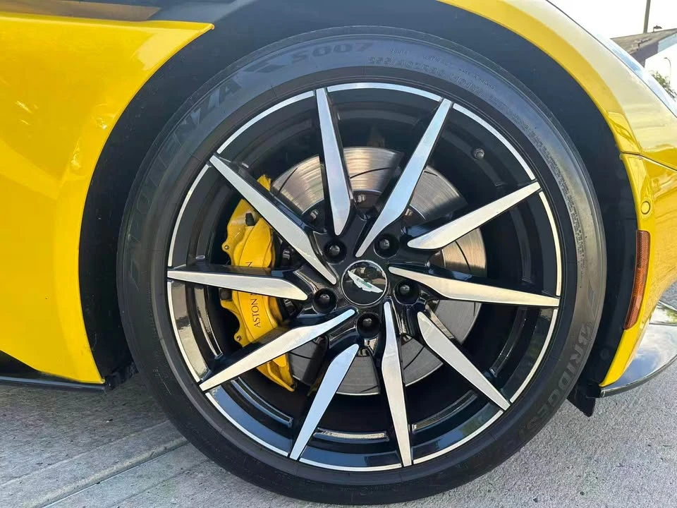 2020 Aston Martin DB11 V8 - Image 17 of 20