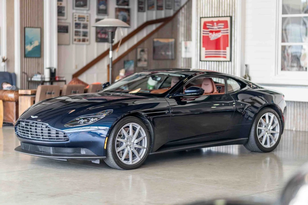 2020 Aston Martin DB11 V8 - Image 4 of 31