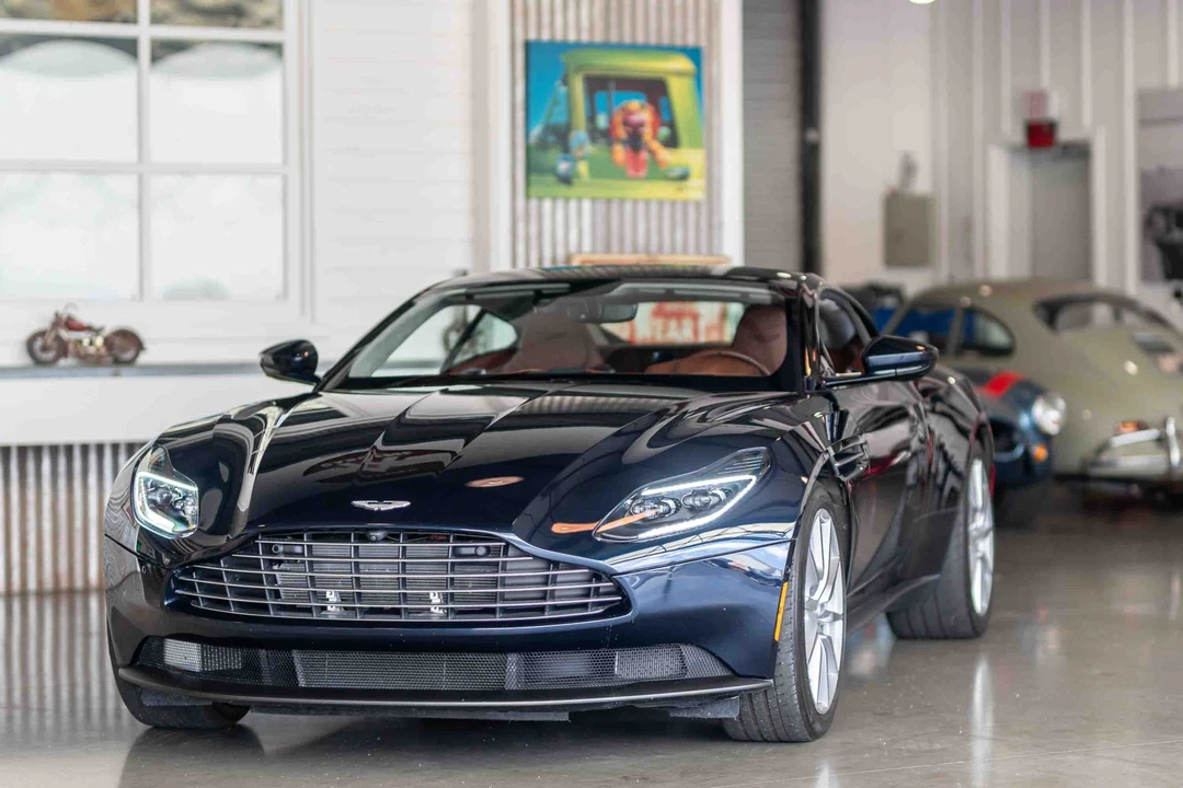 2020 Aston Martin DB11 V8 - Image 9 of 31
