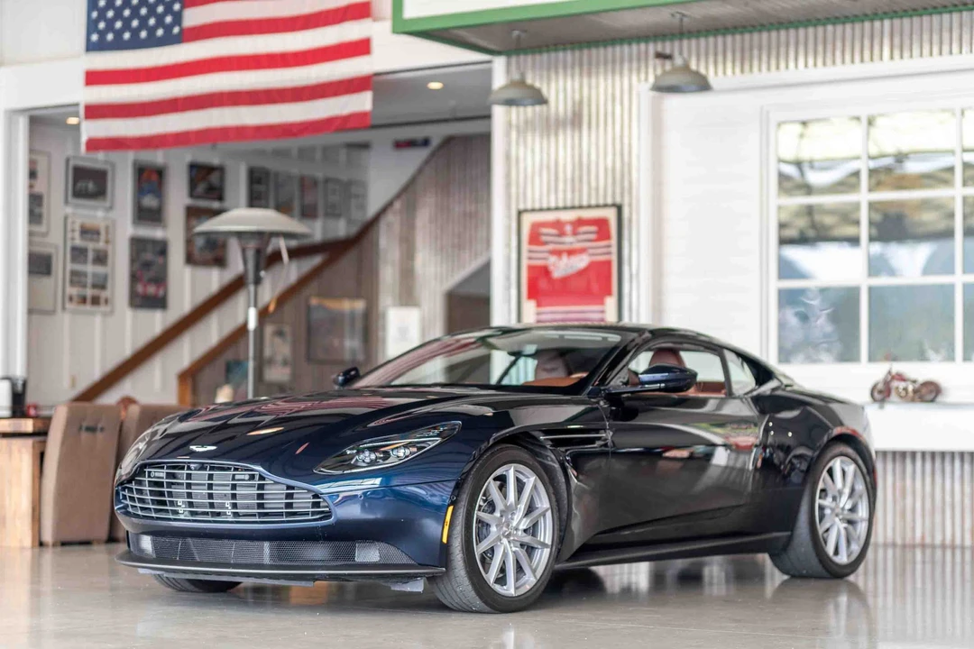 2020 Aston Martin DB11 V8 - Image 3 of 31