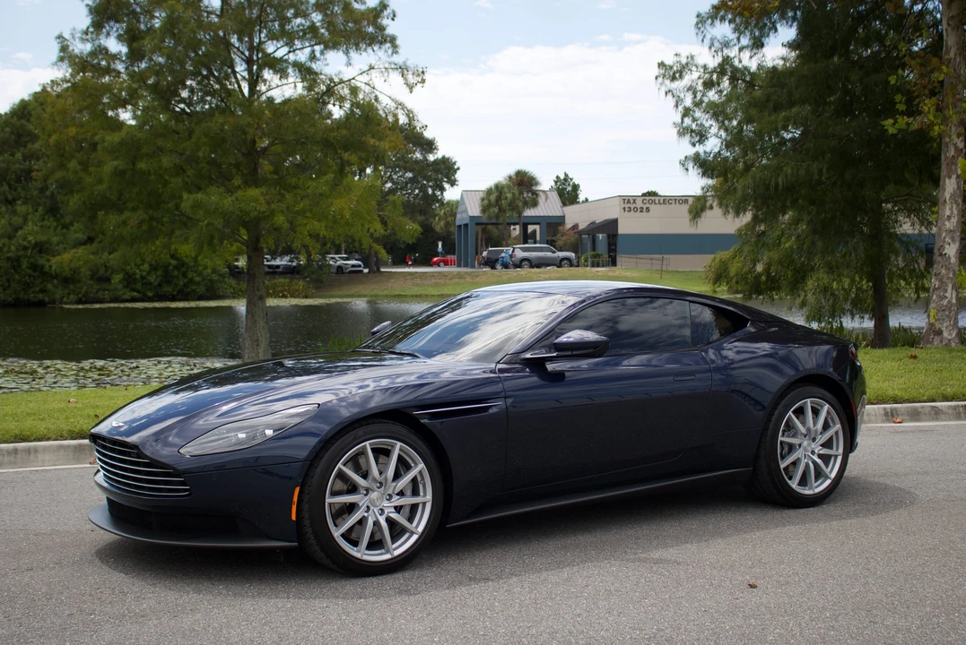 2020 Aston Martin DB11 V8 - Image 31 of 31