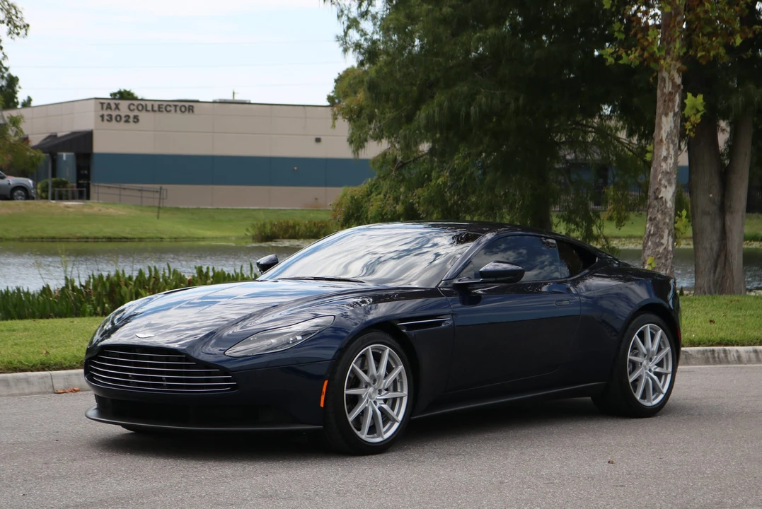 2020 Aston Martin DB11 V8 - Image 5 of 31