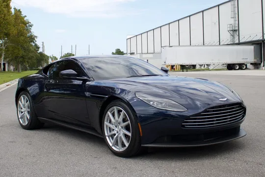 2020 Aston Martin DB11 V8 Coupe