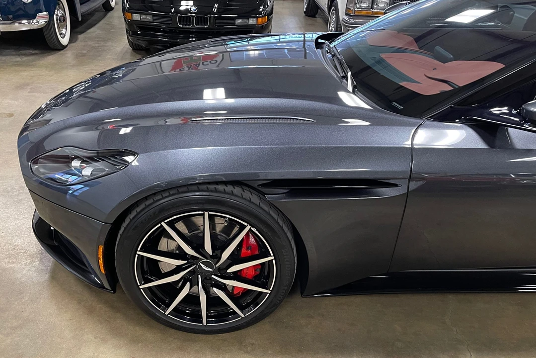 2020 Aston Martin DB11 V8 - Image 23 of 31