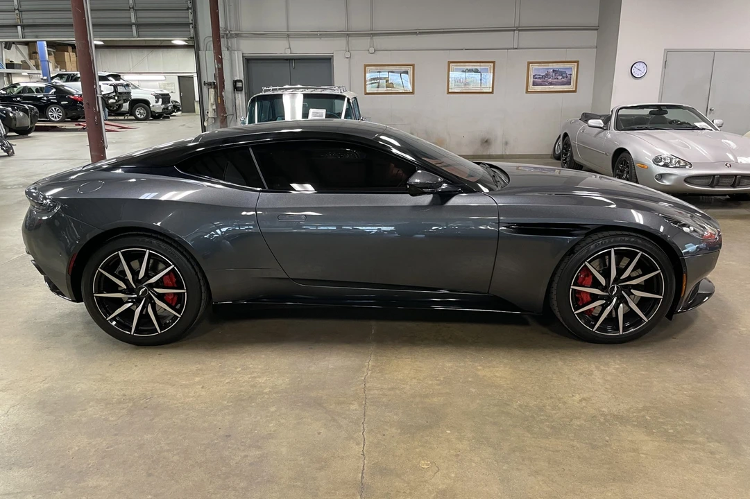 2020 Aston Martin DB11 V8 - Image 22 of 31