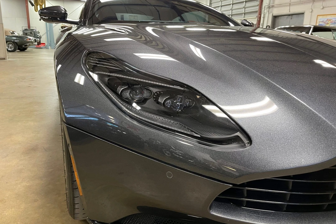 2020 Aston Martin DB11 V8 - Image 29 of 31