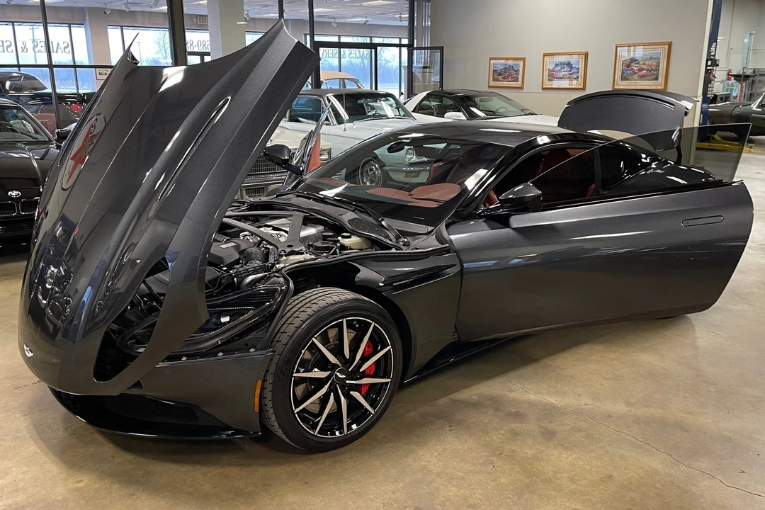 2020 Aston Martin DB11 V8 - Image 21 of 31