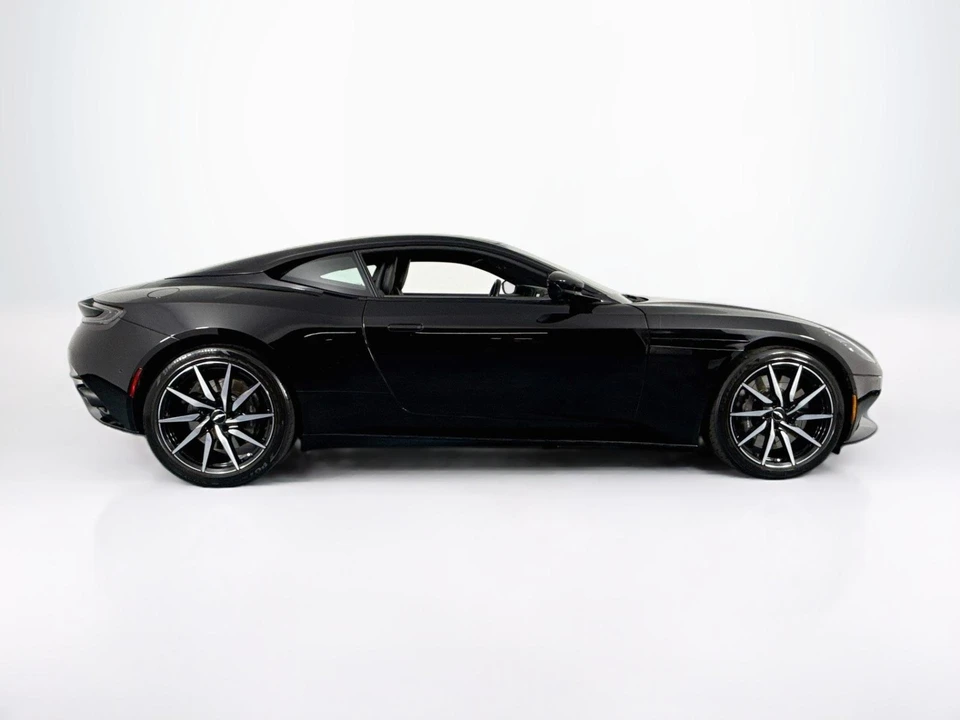 2020 Aston Martin DB11 V8 - Image 4 of 31
