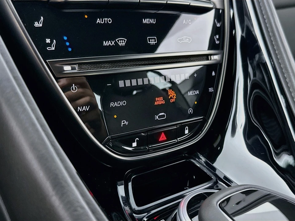 2020 Aston Martin DB11 V8 - Image 23 of 31