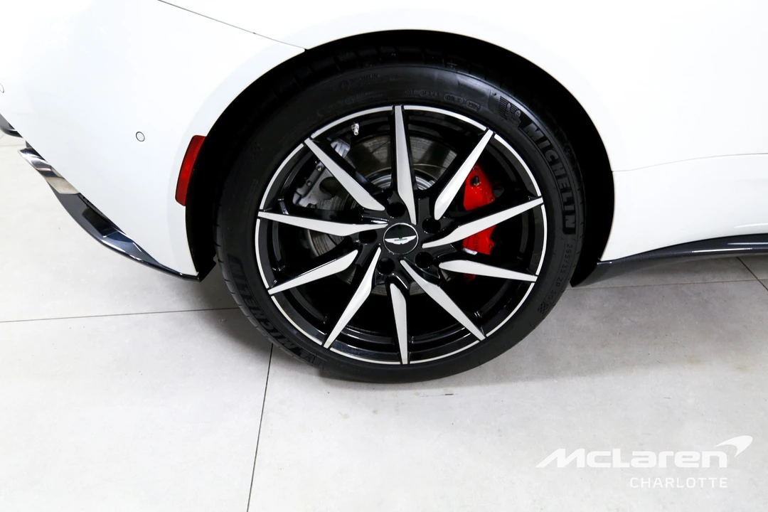 2020 Aston Martin DB11 Volante - Image 28 of 31