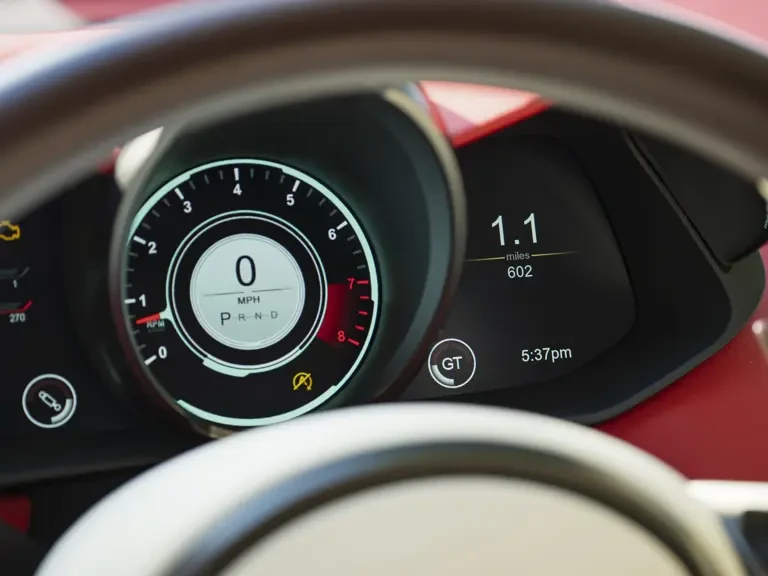2020 Aston Martin DBS Superleggera - Image 14 of 31