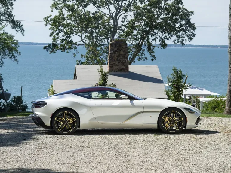 2020 Aston Martin DBS Superleggera - Image 6 of 31