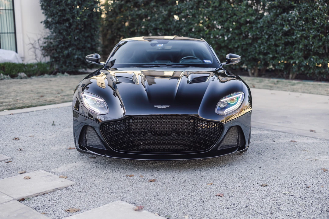 2020 Aston Martin DBS Superleggera - Image 12 of 31