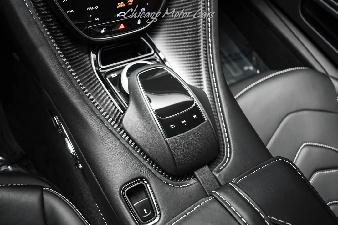 2020 Aston Martin DBS Superleggera - Image 16 of 21