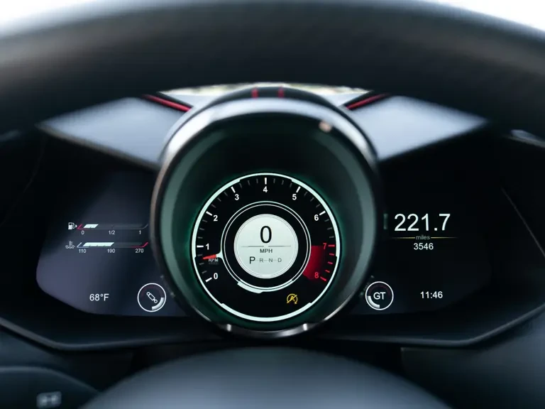 2020 Aston Martin DBS Superleggera - Image 16 of 31