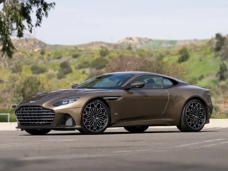 2020 Aston Martin DBS Superleggera - Image 2 of 31