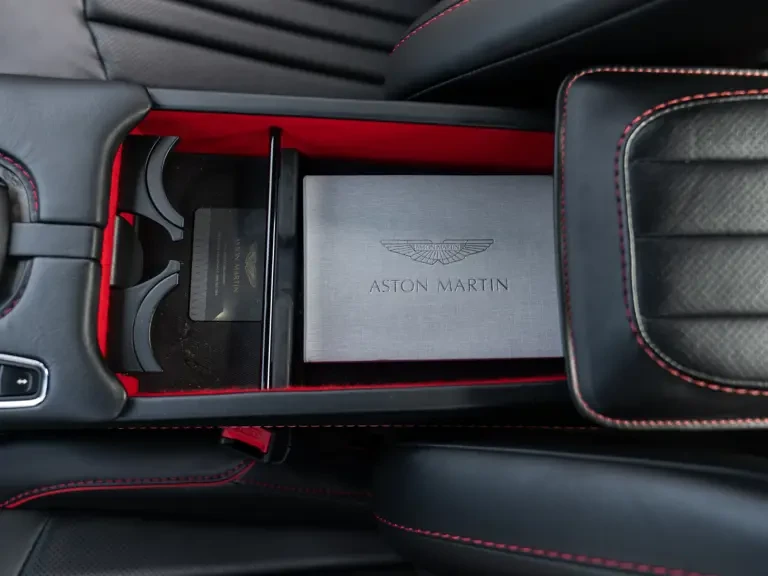 2020 Aston Martin DBS Superleggera - Image 28 of 31