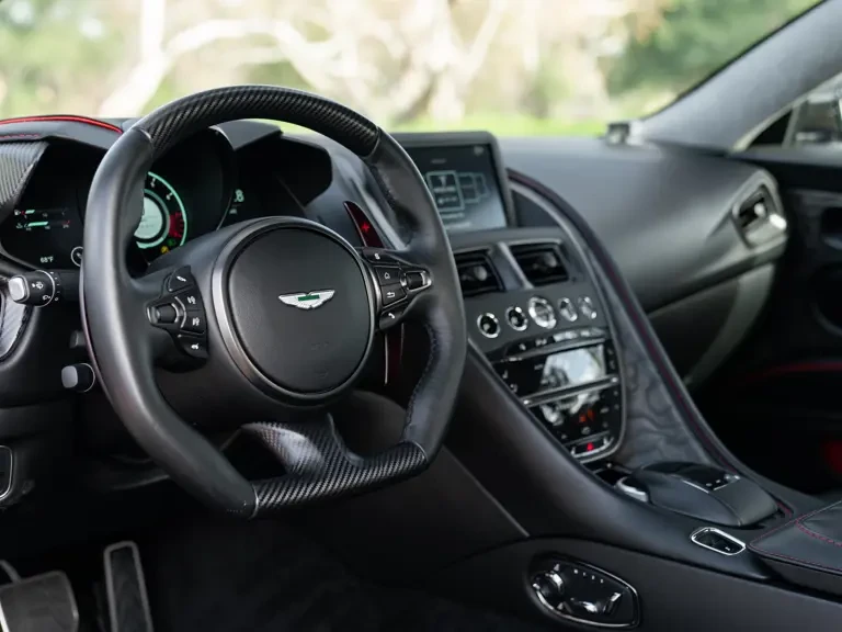2020 Aston Martin DBS Superleggera - Image 15 of 31