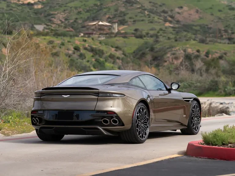 2020 Aston Martin DBS Superleggera - Image 3 of 31