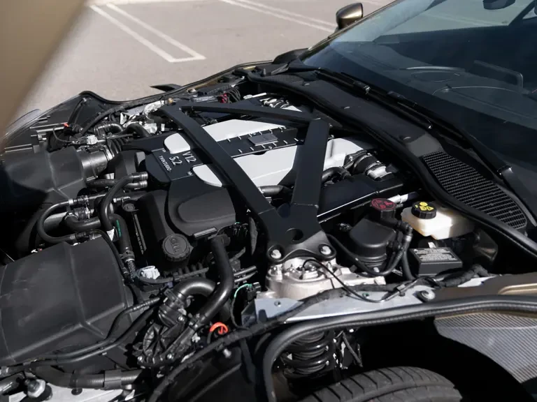 2020 Aston Martin DBS Superleggera - Image 4 of 31