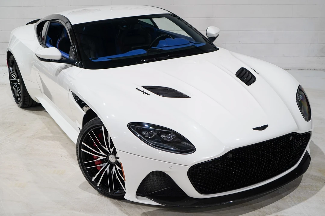 2020 Aston Martin DBS Superleggera - Image 26 of 31