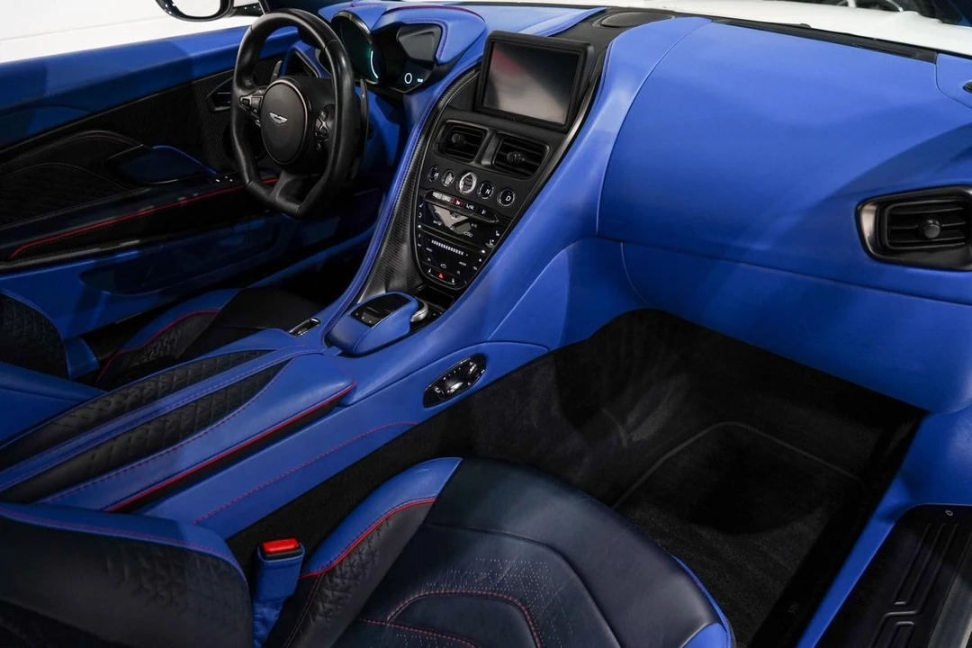 2020 Aston Martin DBS Superleggera - Image 14 of 21