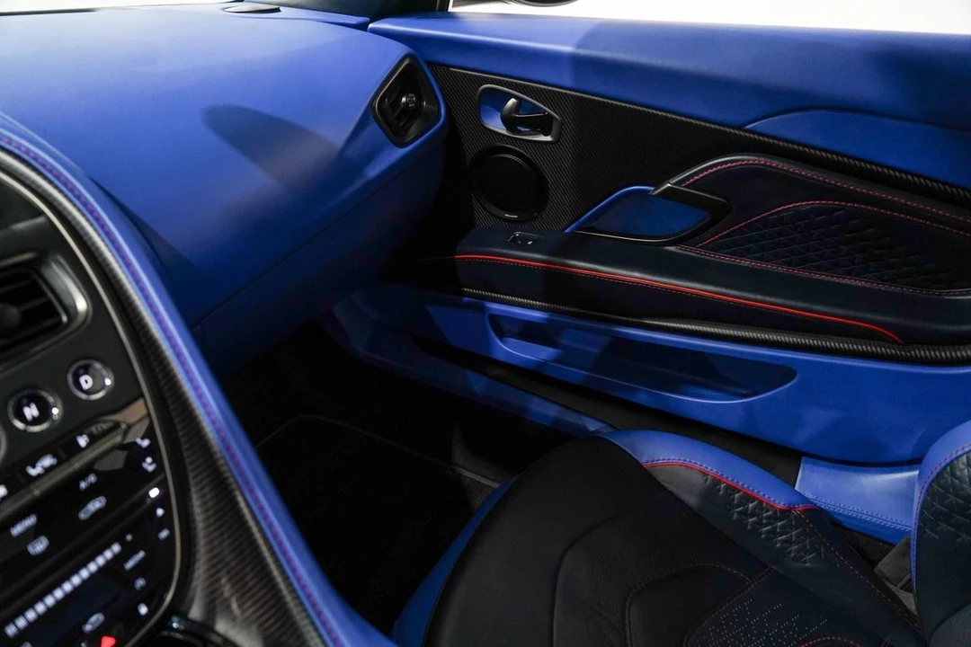 2020 Aston Martin DBS Superleggera - Image 13 of 21