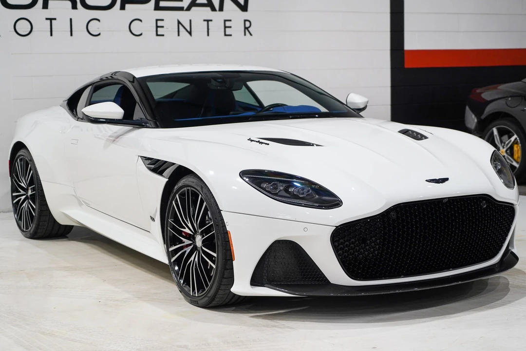 2020 Aston Martin DBS Superleggera - Image 29 of 31