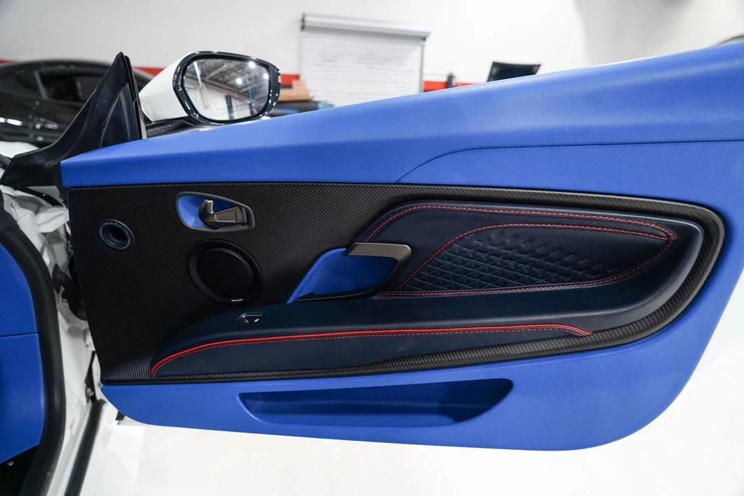 2020 Aston Martin DBS Superleggera - Image 18 of 21