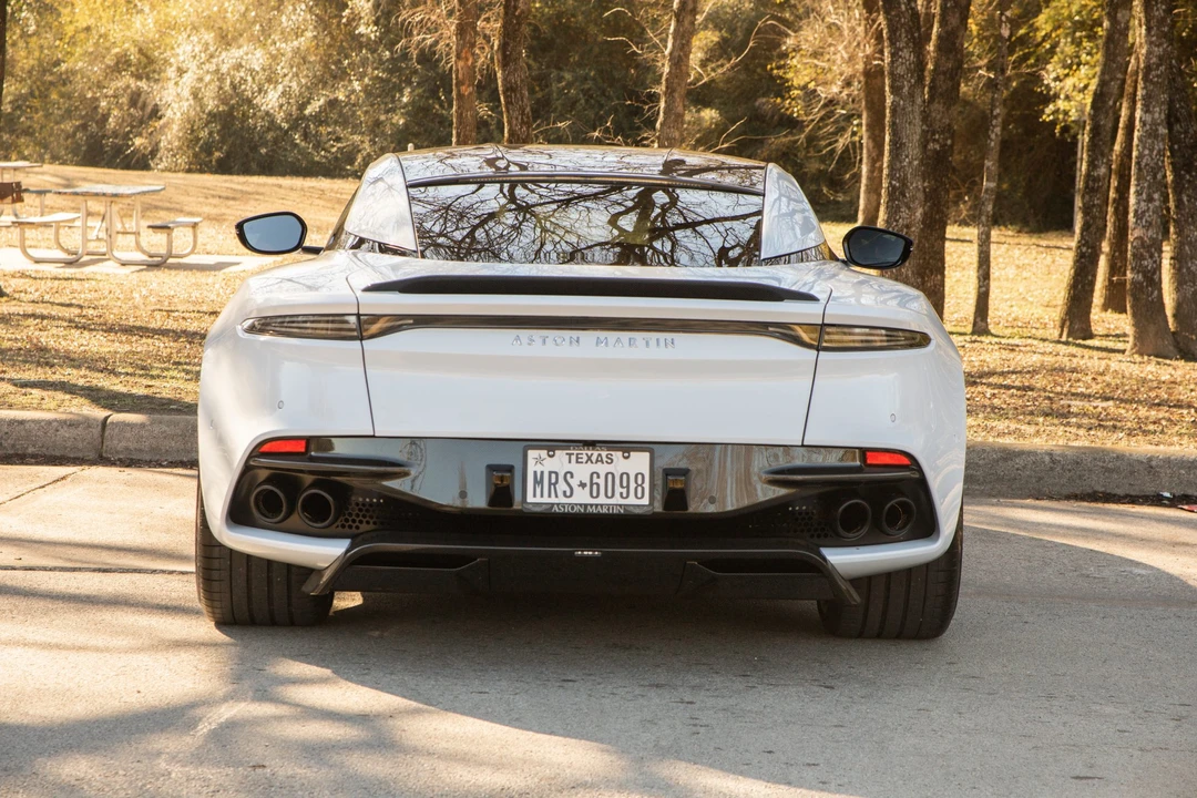 2020 Aston Martin DBS Superleggera - Image 5 of 31