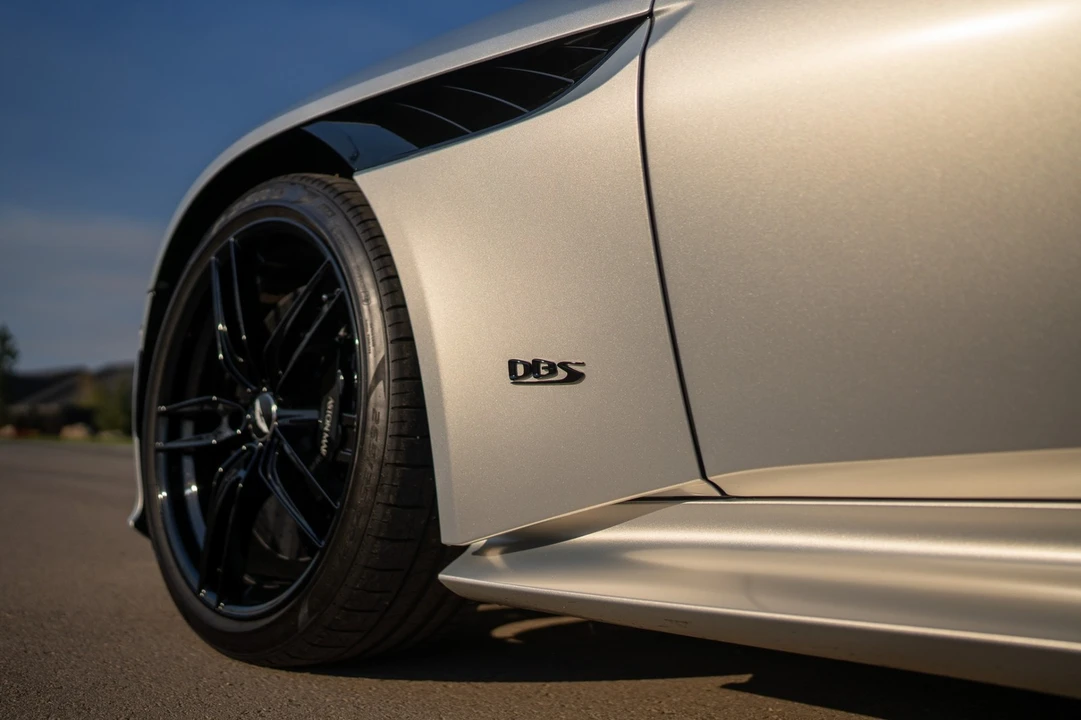 2020 Aston Martin DBS Superleggera - Image 26 of 31